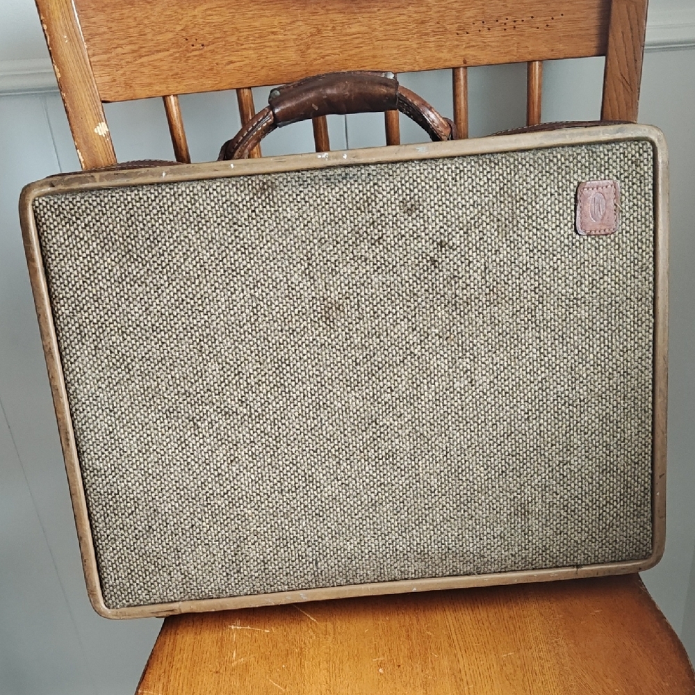 Vintage Tan and Brown Men's Briefcase